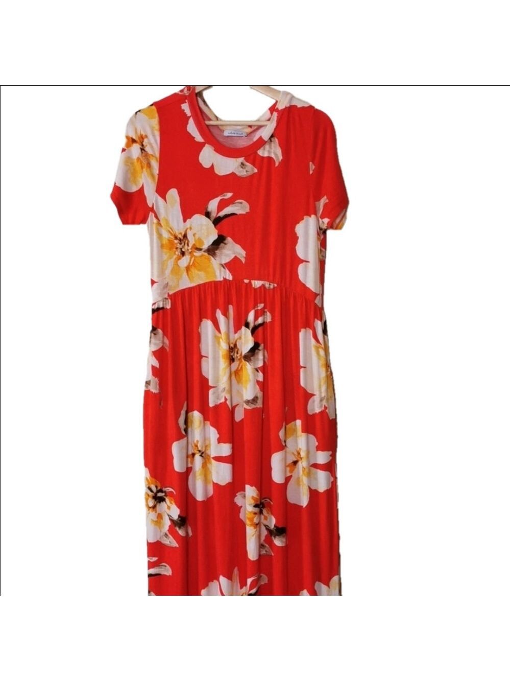 NWOT White Birch Floral Maxi Dress. EUC.  Never worn.